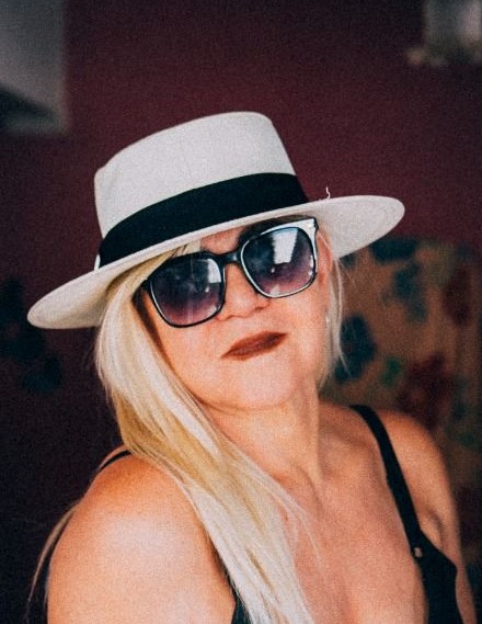 MARIA APARECIDA DA COSTA