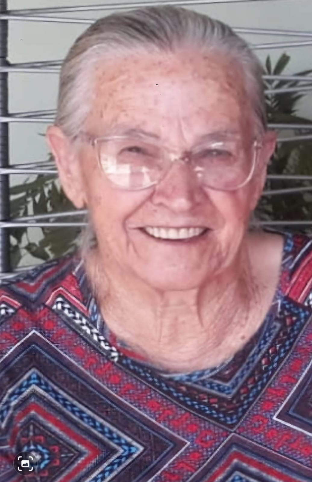 GENIRA LACOTIS PERASOL