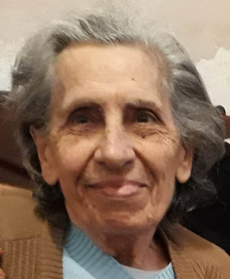 HOSANA APARECIDA PERON CESAR